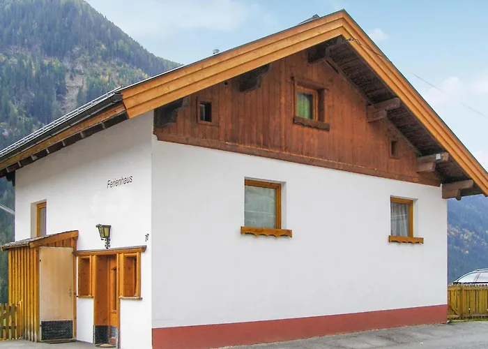 In Ruhiger Lage 度假居 *